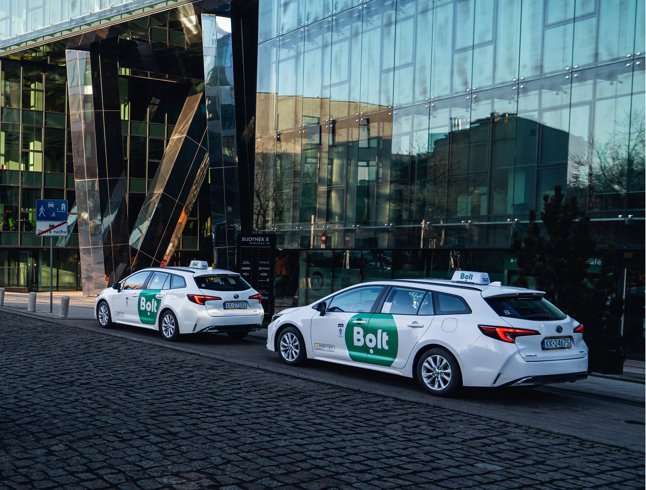 Aplikacja Bolt Driver - jak działa, jak pobrać, co musi mieć telefon 2026
